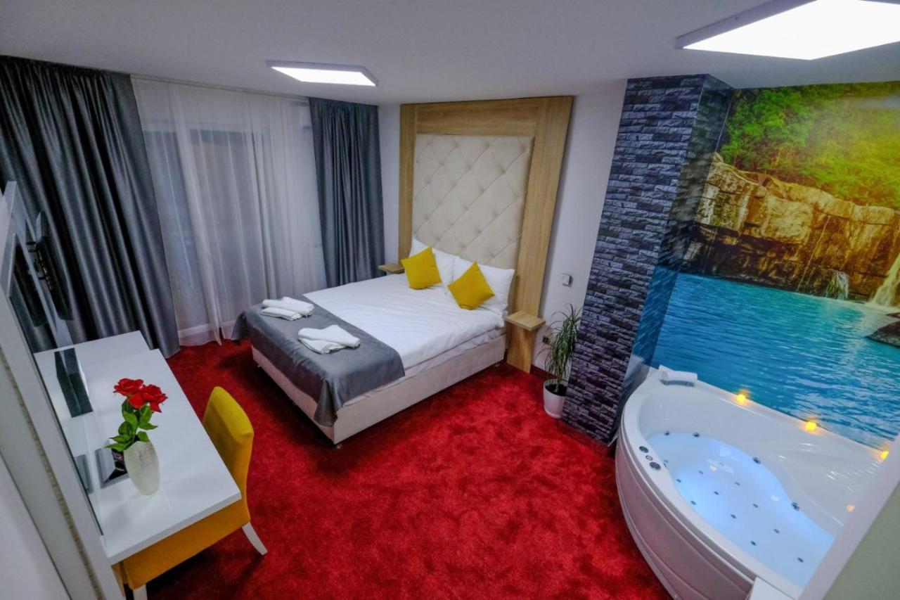 Delux Apartmani Bulevar 塞拉耶佛 外观 照片